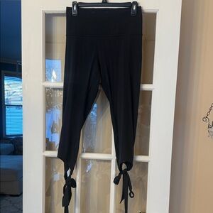 NWOT Lululemon leggings size 10